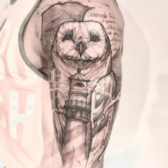 coruja sabedoria tatuagem lincoln lima tattoo
