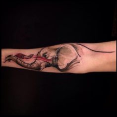 elefante tatuagem tattoo geometrico victor montaghini