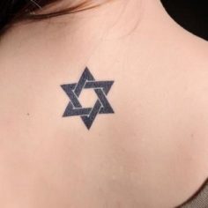 tatuagem estrela de davi