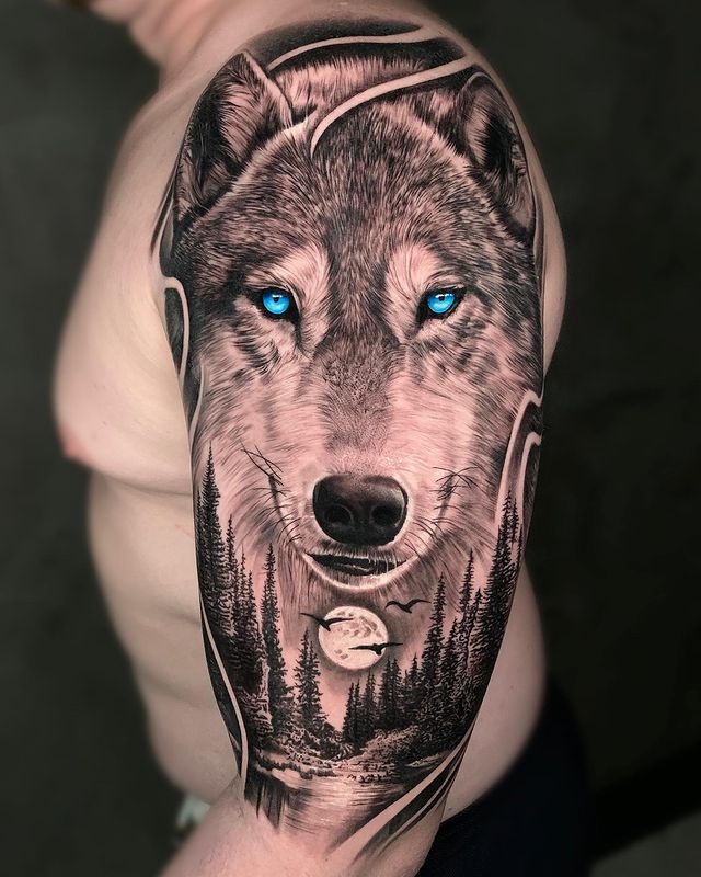 lobo dos olhos azuis tatuagem