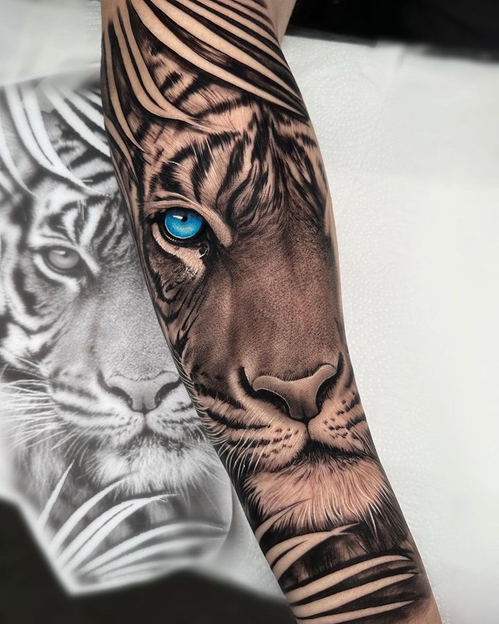 tigre meia face tattoo